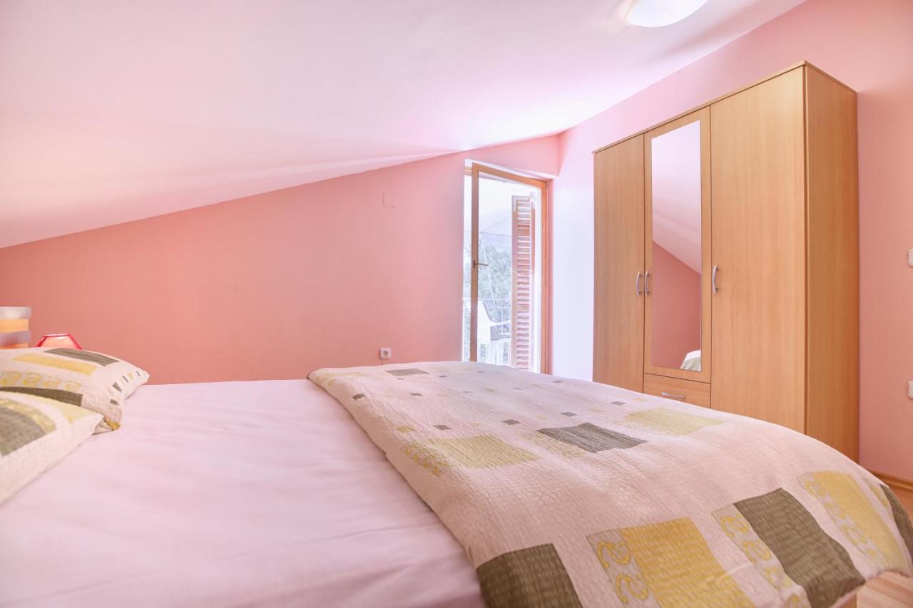 Mladen Apartman Medulin Kültér fotó