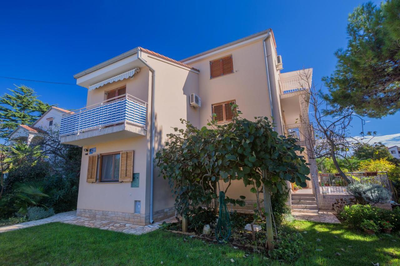 Mladen Apartman Medulin Kültér fotó