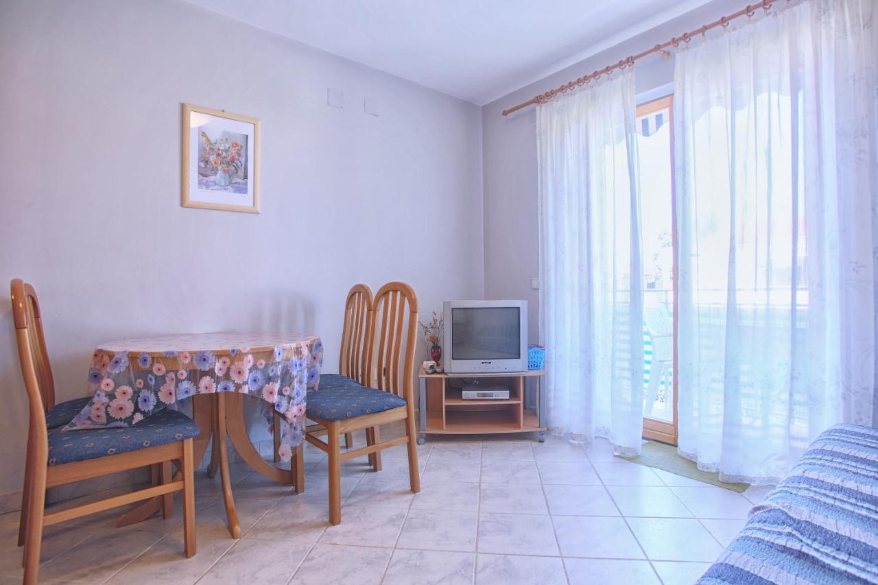 Mladen Apartman Medulin Kültér fotó